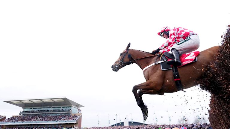 JANGO BAIE GOES ONE BETTER TO ADD TO IMPRESSIVE AINTREE RECORD IN GRADE ONE RACING WELFARE BOWL  