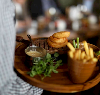 The Horse & Groom Pub