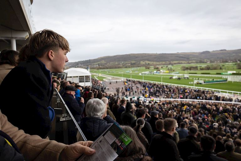 Cheltenham NYD-103-min (1).jpg