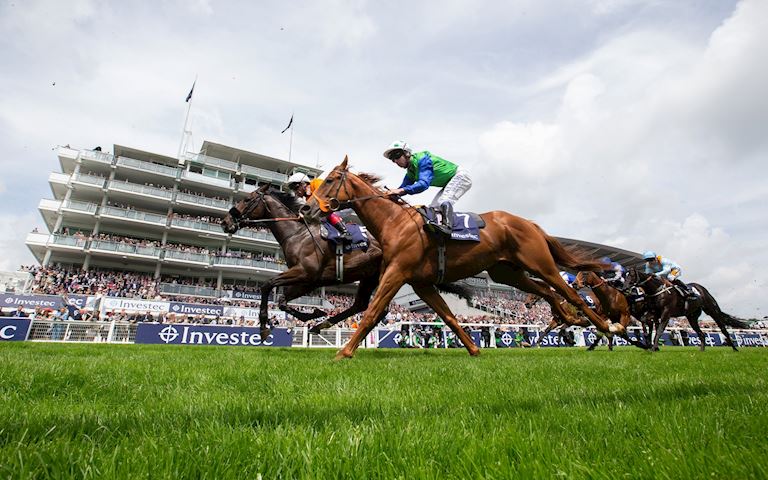 Epsom_Queens_Stand_Derby_day_2018.jpg