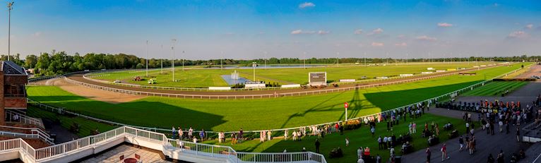 Customer promise at Kempton Park Racecourse