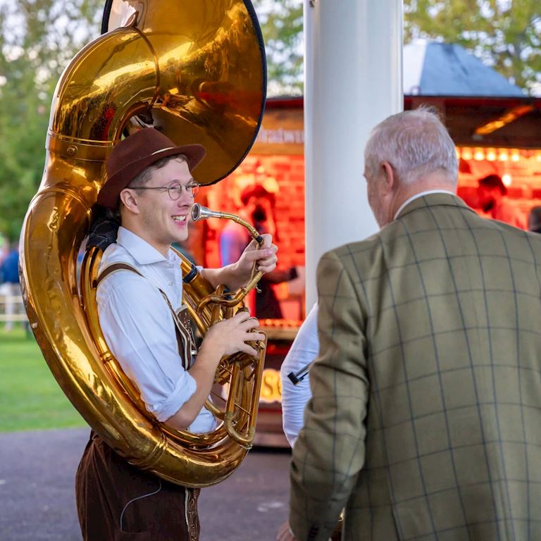 Oktober Fest 1 (1).jpg