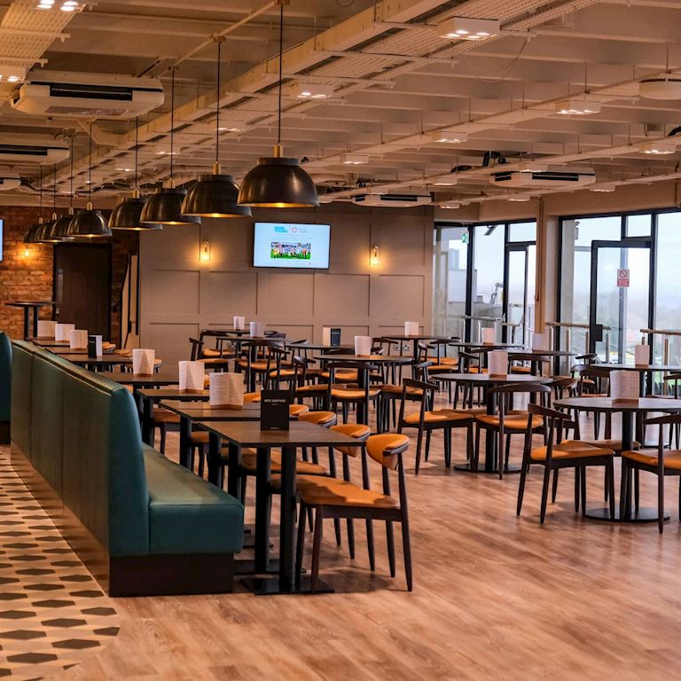 1875_Lounge_Sandown_6_Dec (1) (1).jpg