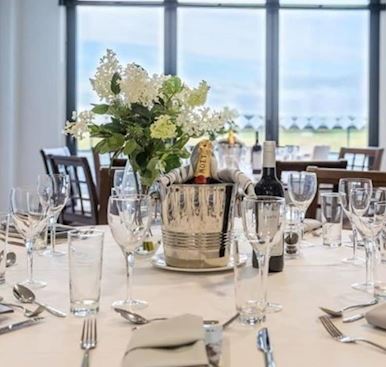 BID4ABOX AT HUNTINGDON RACECOURSE